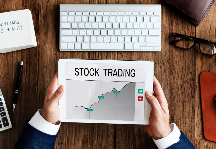 Brokerage Fees Unveiled: Comparing Stock Brokers for Cost-Effective Trading Introduction