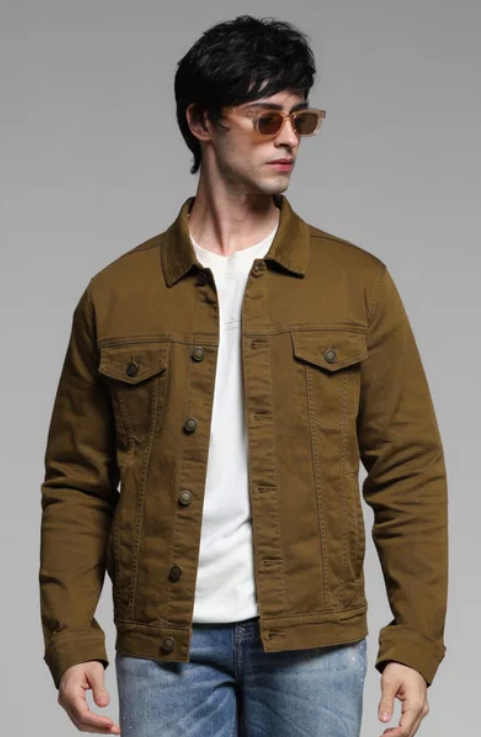 Cargo and Cool: A Man’s Guide to Casual Style